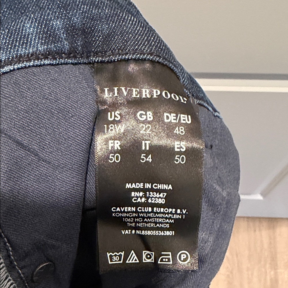 Liverpool Dark Blue Bootcut Jeans | Sz 18W - Picture 8 of 9